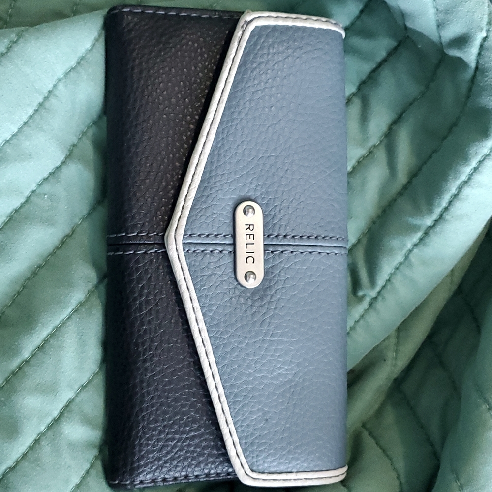 Relic Wallet